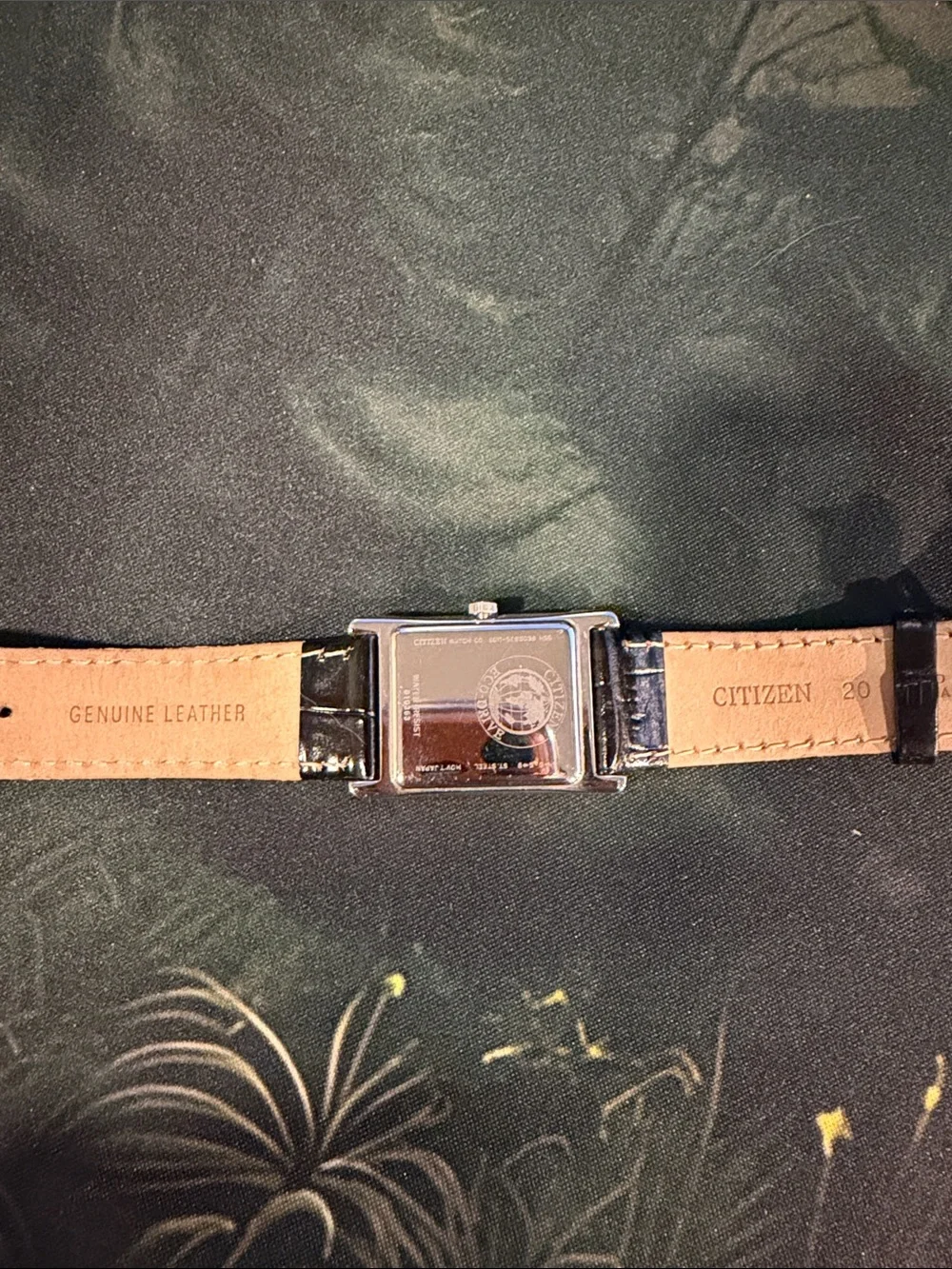 Citizen square silver